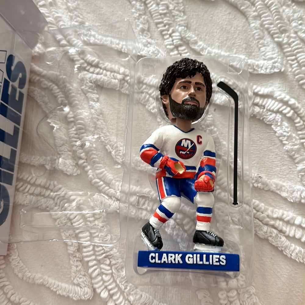 New York Islanders Clark Gillies bobble head - Picture 2 of 4